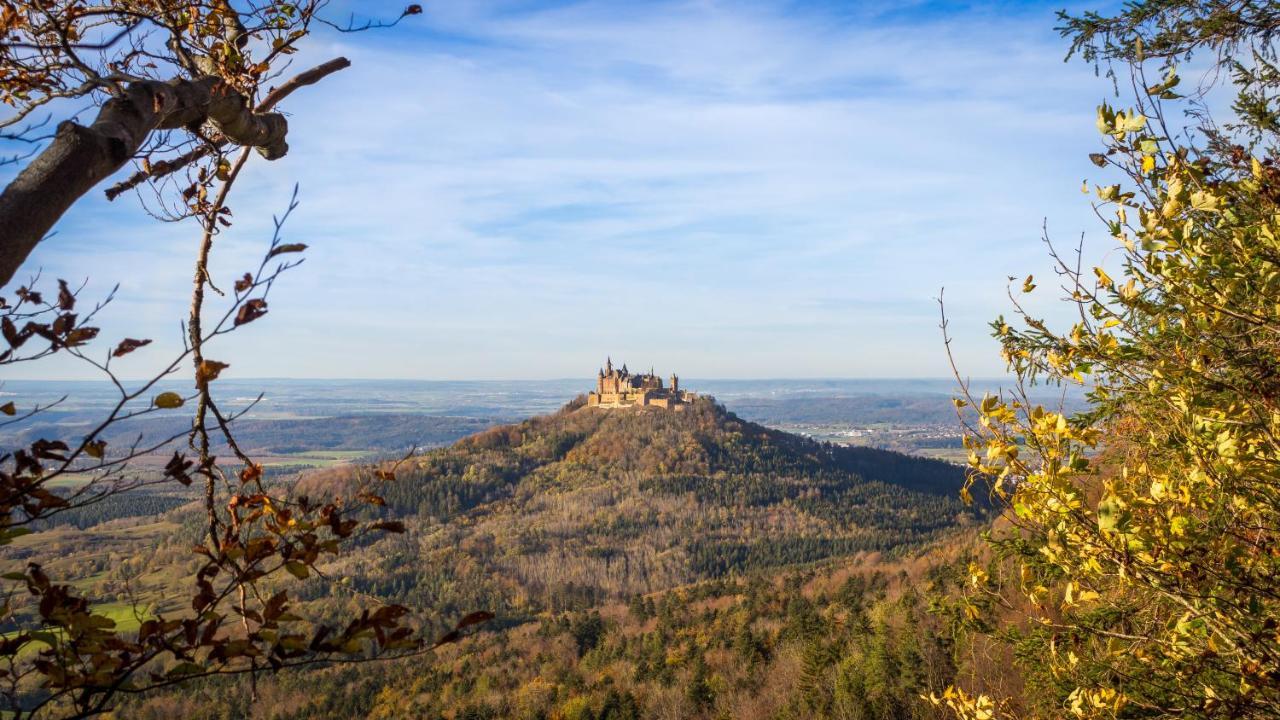 Gaestehaus Burgblick Bed and Breakfast Bisingen Eksteriør billede